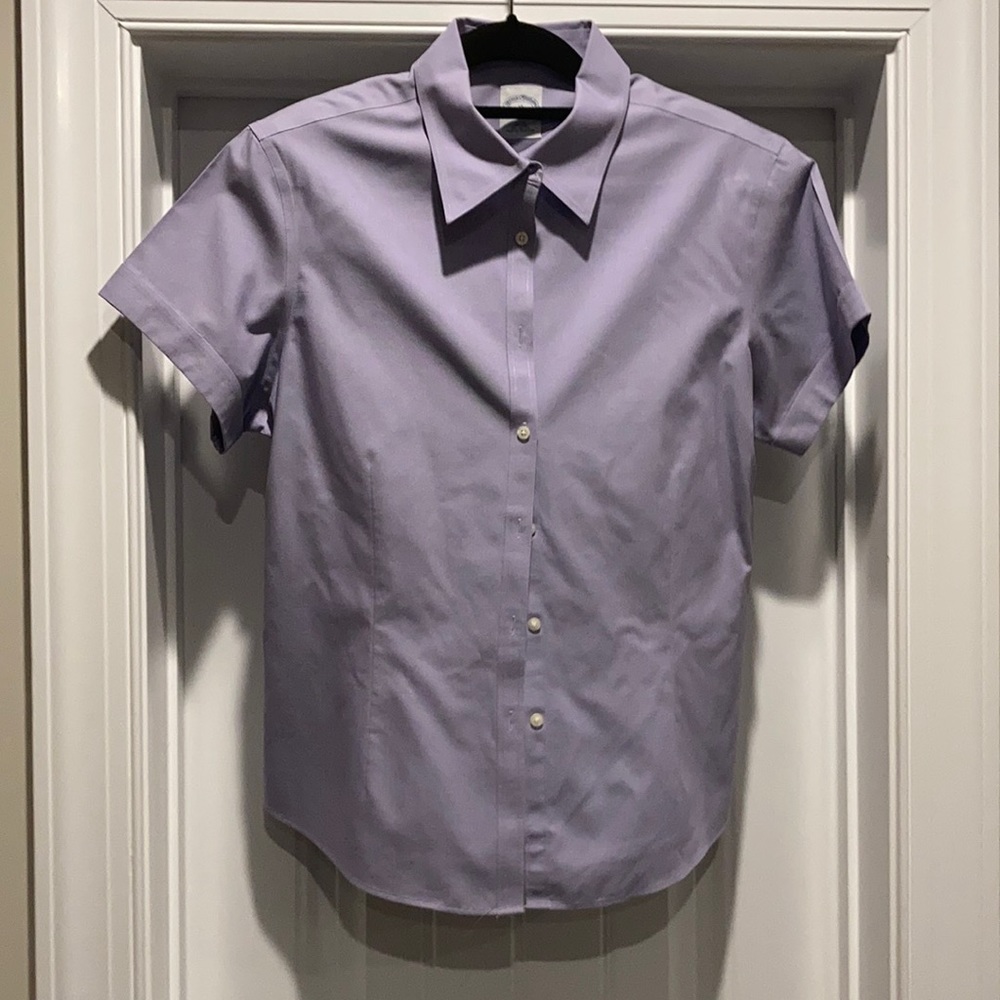 Brooks Brothers ladies short sleeve button down blouse - size 14 - light purple